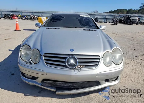2003 Mercedes-Benz Sl 500R z USA, uszkodzony, nr VIN WDBSK75F53F024609